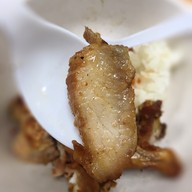 เมนูของร้าน ไก่ทอดเจ๊กี ส้มตำโปโล ลุมพินี