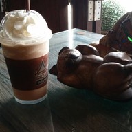 เรือนโบราณกาแฟสด