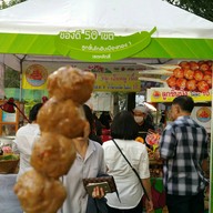 บรรยากาศ ลูกชิ้นโกฮับหมูตุ๋น เมืองทอง 1