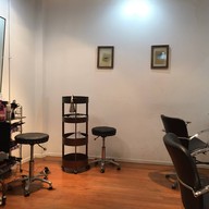 Hair Atelier ADOR ทองหล่อ