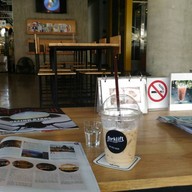 เมนูของร้าน Forklift Café The Warehouse Bangkok