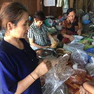 เมนูของร้าน ป้าหว่าง หมี่พันลับแล