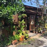 หน้าร้าน Horn Cafe Lamlukka