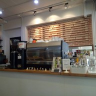 Burkta Coffee ท่าแพ