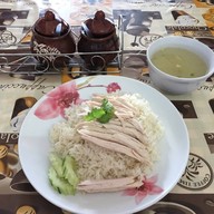 เมนูของร้าน เจ๊หมวยข้าวมันไก่บ้าน