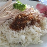 เมนูของร้าน เจ๊หมวยข้าวมันไก่บ้าน
