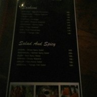 Warp Bar & Bistro Star Avenue อาเขต