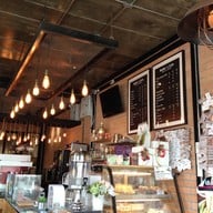 บรรยากาศ mama's cafe coffee&dessert