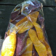 ອາທາມ ດອກເເກ้ວ