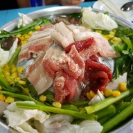 เปิ้ลหมูกระทะ