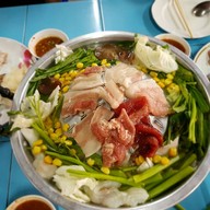 เปิ้ลหมูกระทะ