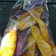 ອາທາມ ດອກເເກ้ວ