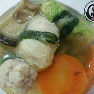 ลุงเท่งยกนิ้ว