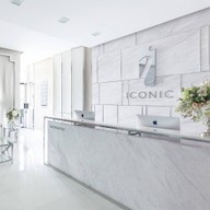 Iconic Clinic MAZE THONGLOR