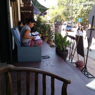 หน้าร้าน Mekong Coffee Lounge1
