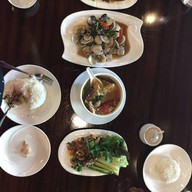 เมนูของร้าน ร้านอาหารอิ่มสุข