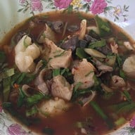 เมนูของร้าน ส้มตำป้าอึ่ง