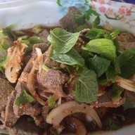 เมนูของร้าน ส้มตำป้าอึ่ง