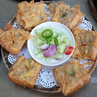 เมนูของร้าน คั่วไก่นิมมาน นิมมานซอย17 (ซอยสายน้ำผึ้ง)