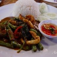 เมนูของร้าน Ploen Bar & Restaurant