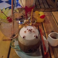 Modernducks Cafe เชิงทะเล