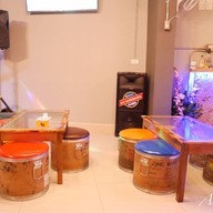 บรรยากาศ Ploen Bar & Restaurant