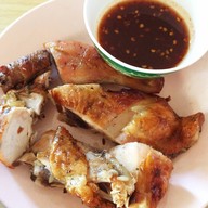 เมนูของร้าน ไก่ย่างวิเชียรบุรีต้นโพธิ์( หน้าCJ )