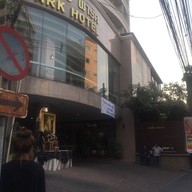 Bellini's Chinese Restuarant Forum park Hotel