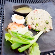 Breeze Café & Bar ริมทะเลสาบ เมืองทองธานี