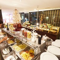 Xanadu restaurant @The Sez Hotel