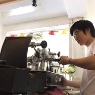 บรรยากาศ กาแฟลุงหนวด