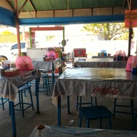 บรรยากาศ ก๋วยเตี๋ยวเรืออยุธยารสเด็ด สาขา 9
