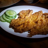 เมนูของร้าน ครัวแปดริ้ว