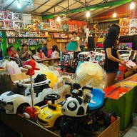 บรรยากาศ Rueifong Night Market