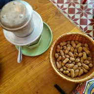 Propaganda, Vietnamese Bistro