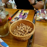 Propaganda, Vietnamese Bistro