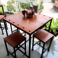 บรรยากาศ 200 GRAMS Steak Bar