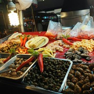 Liuhe Tourist Night Market