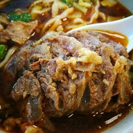 เมนูของร้าน Hometown Beef Noodles