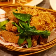เมนูของร้าน แสนแซ่บ เทอมินอล 21