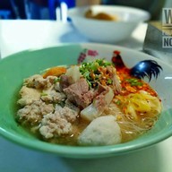 ก๋วยเตี๋ยวต้มยำ อาป๋า