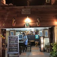 หน้าร้าน ครัวต้นฝ้าย