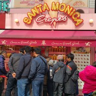 บรรยากาศ Santa Monica Crepes Harajuku