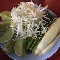 ผัดไทอุตรดิตถ์ หน้าห้างฟรายเดย์ PhadThaiuttaradit