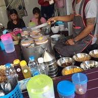 บรรยากาศ ปากหม้อ เอออร่อย บางคล้า