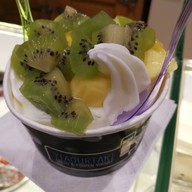 เมนูของร้าน Yiaourtaki Fresh & Frozen Yogurt monastiraki