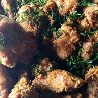 เมนูของร้าน ไก่ทอดป้าหมอน @ บ้านพรุ ไก่ทอด@บ้านพรุ