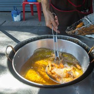 กล้วยอบน้ำผึ้งทอดแม่ซิ้วเฮียะ