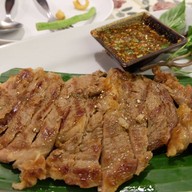 ตำแซ่บ ตลาดบองมาร์เช่