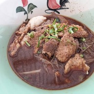 เมนูของร้าน ก๋วยเตี๋ยวเรืออโยธยา